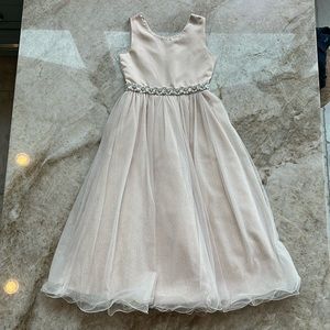 Chantilly Place taupe size 8 girls long formal dress worn for 2 hours Dillard’s